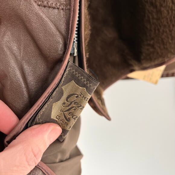 Vintage men's 1970's size 42 chocolate brown faux fur lining leather coat - Picture 5 of 6